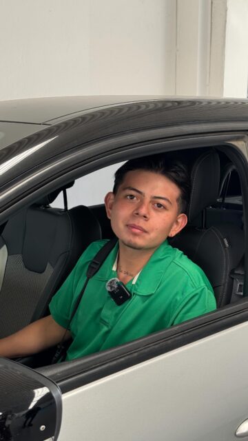 🚗🏍️ ¿Vehículo o moto nueva? Ojo a esto 👀

La primera revisión técnico-mecánica no es inmediata,
pero cuando te toca… más vale estar al día.

👉 No esperes a último momento ni te arriesgues a comparendos.
Realiza tu RTM con nosotros y maneja tranquilo.

📍 Cra 9 #4B-18 | Cra 8A #4A-33
📌 Chiquinquirá – Frente al Terminal de Transportes